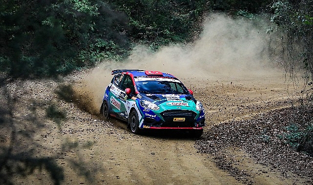 100. Yıl Rallisi’nde Castrol Ford Team Türkiye, Cumhuriyet Coşkusunu Etaplara Taşıyor