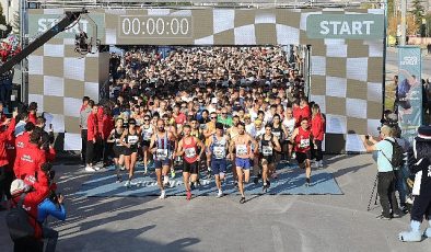 Binlerce Sportmen 2. Milletlerarası Konya Yarı Maratonu’nda “İyilik” İçin Koştu
