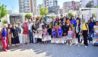 Bir Kızı Olmalı İnsanın