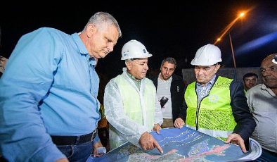 Büyük Kanal’da paklık seferberliği