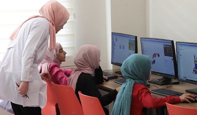 Genç KOMEK Atölye’de Kayıtlar Başladı