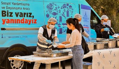 İzmir’de üniversite öğrencileri tekrar unutulmadı