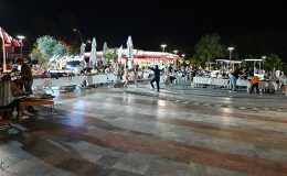 Kemer’de üreten mesken hanımları kermesi yapıldı
