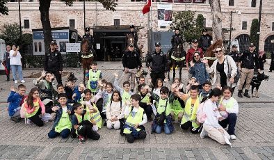 ‘Küçük Kâşifler’ İstanbul’un Tarihi Yarımadasını Keşfetti