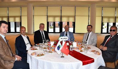 Lüleburgaz Belediyesi Muhtarları Ağırladı