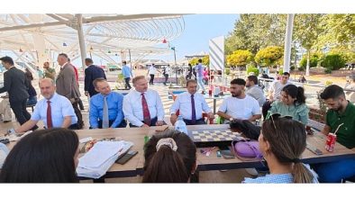 Şanlıurfa Valisi Hasan Şıldak, Harran Üniversitesi Öğrencileri İle Buluştu