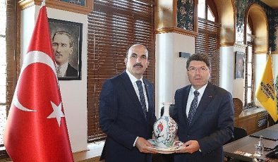 Adalet Bakanı Tunç Lider Altay’ı Ziyaret Etti