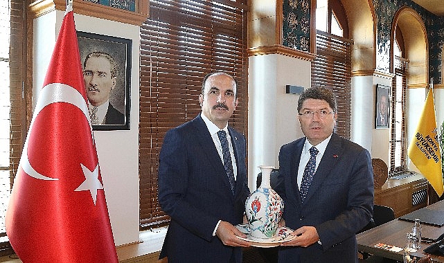 Adalet Bakanı Tunç Lider Altay’ı Ziyaret Etti