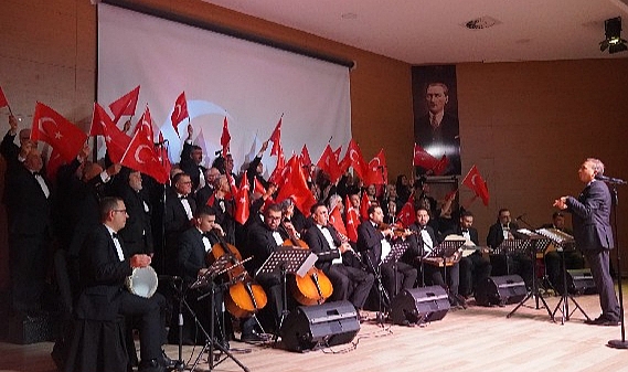 Atatürk’ün sevdiği yapıtlarla cumhuriyet coşkusu yaşandı