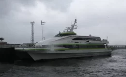 Deniz ulaşımına fırtına engeli