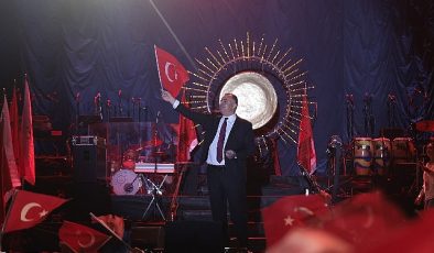 Çankaya’da kırmızı beyaz şenlik