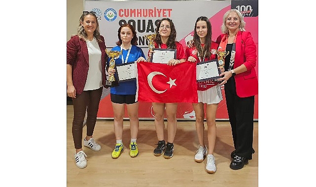 Cumhuriyet Squash Turnuvası’na büyük ilgi