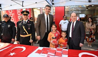 Kartepe’de 100. Yıl coşkusu