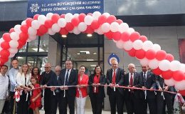 Lider Çerçioğlu 100. Yıl Öğrenci Çalışma Salonu’nun açılışını yaptı