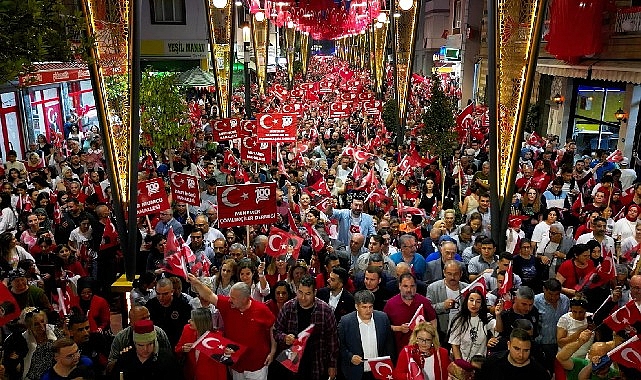 Menemen’de cumhuriyet kutlamaları fark yarattı