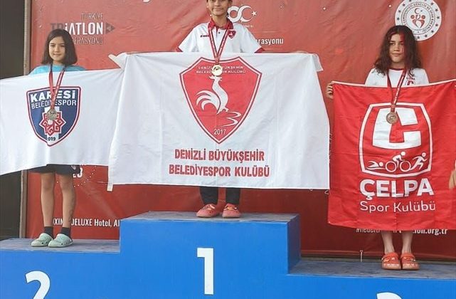 Bizim çocuklardan Triatlon Türkiye Şampiyonluğu